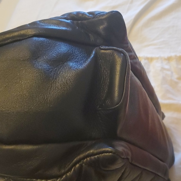 Ferragamo Ginette Shoulder Chain bag in black - Picture 3 of 11